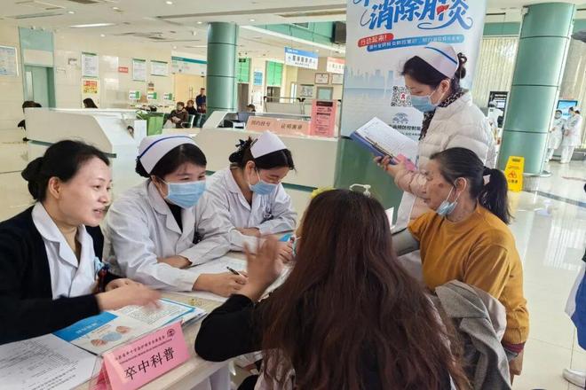 第20个世界卒中日｜“尽早识别立刻就医”——我院义诊活动守护脑健康(图5)